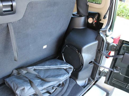 Used 2011 Jeep Wrangler Sahara w/ Connectivity Group AWD/4WD image 71