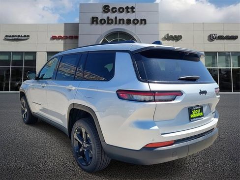 New 2025 Jeep Grand Cherokee L Limited w/ Luxury Tech Group II image 3