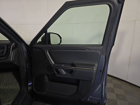 Used 2024 Rivian R1T Adventure AWD/4WD image 18
