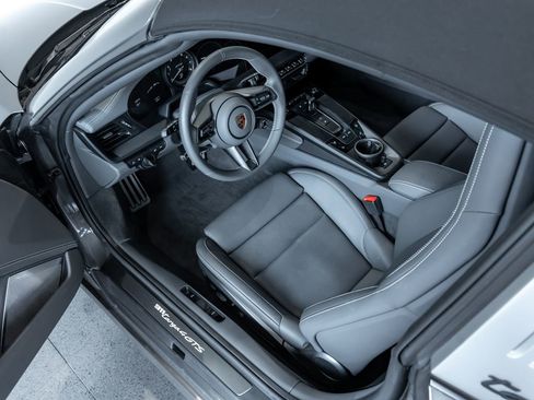 Certified 2023 Porsche 911 Targa 4 GTS AWD/4WD image 4