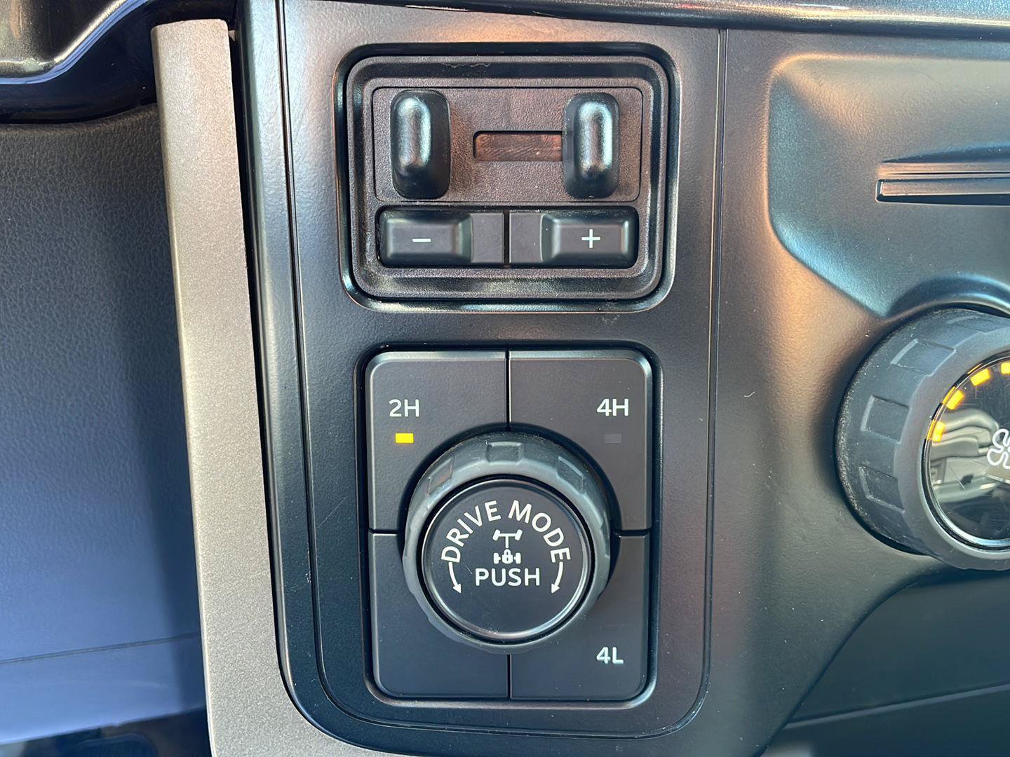 Used 2024 Ford F150 STX w/ Equipment Group 201A FX4 AWD/4WD image 21
