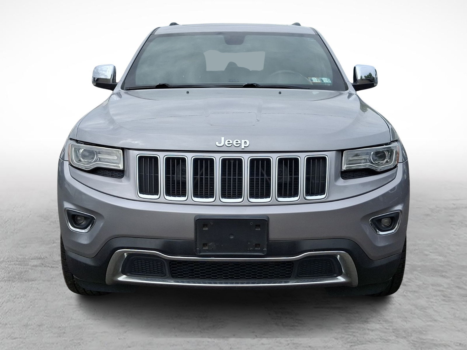 Used 2014 Jeep Grand Cherokee Limited w/ Luxury Group II AWD/4WD image 2