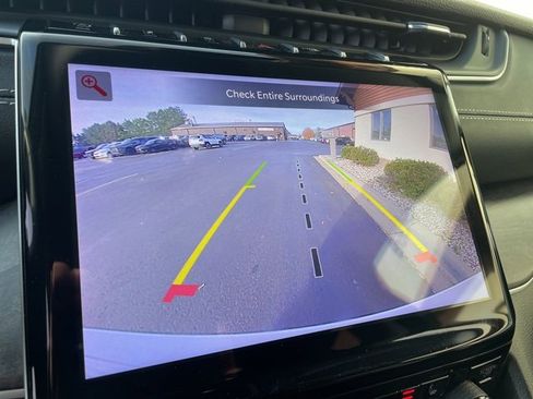 Certified 2023 Jeep Grand Cherokee Limited w/ Trailer Tow Prep Group (B) image 11