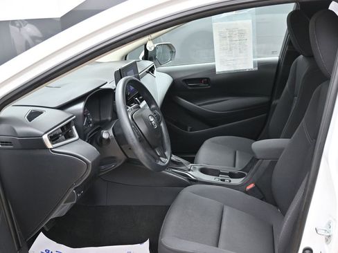 Used 2024 Toyota Corolla LE FWD image 22