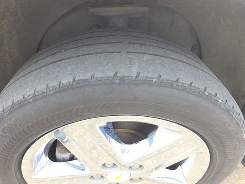 Used 2015 Chevrolet Equinox LTZ image 18