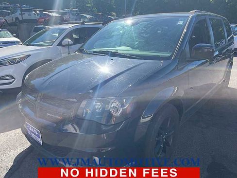 Used 2019 Dodge Grand Caravan GT FWD image 1