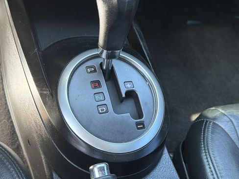 Used 2004 Hyundai Tiburon GT FWD image 21