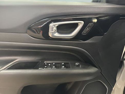 Certified 2022 Jeep Compass High Altitude image 8