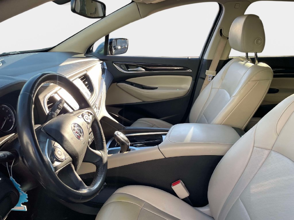 Used 2021 Buick Enclave Essence FWD image 23