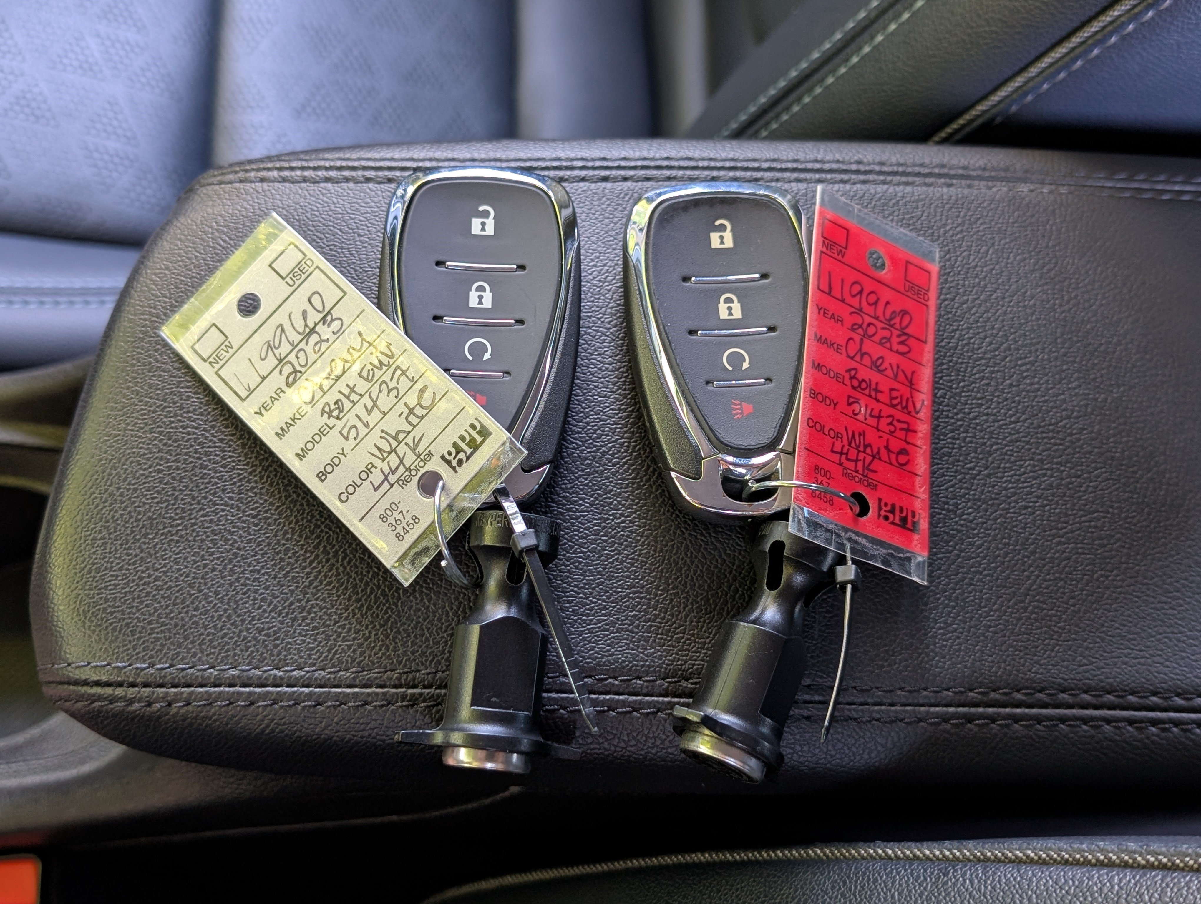 Used 2023 Chevrolet Bolt EUV LT w/ Convenience Package FWD image 37