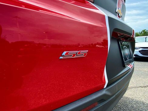 Used 2017 Chevrolet Camaro SS RWD image 27