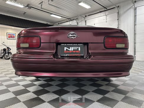 Used 1995 Chevrolet Impala SS RWD image 19