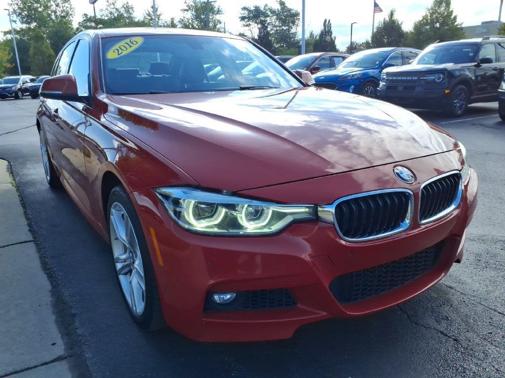 Used 2016 BMW 340i xDrive Sedan AWD/4WD image 3