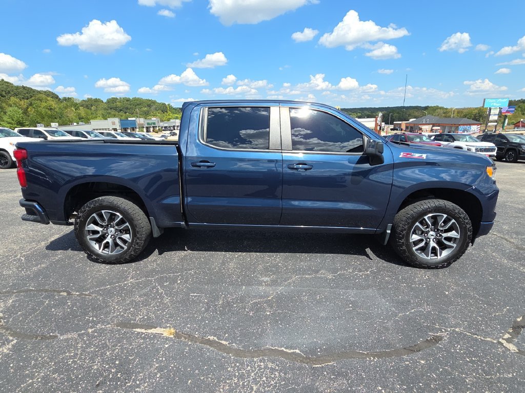 Used 2022 Chevrolet Silverado 1500 RST w/ Z71 Off-Road Package AWD/4WD image 10