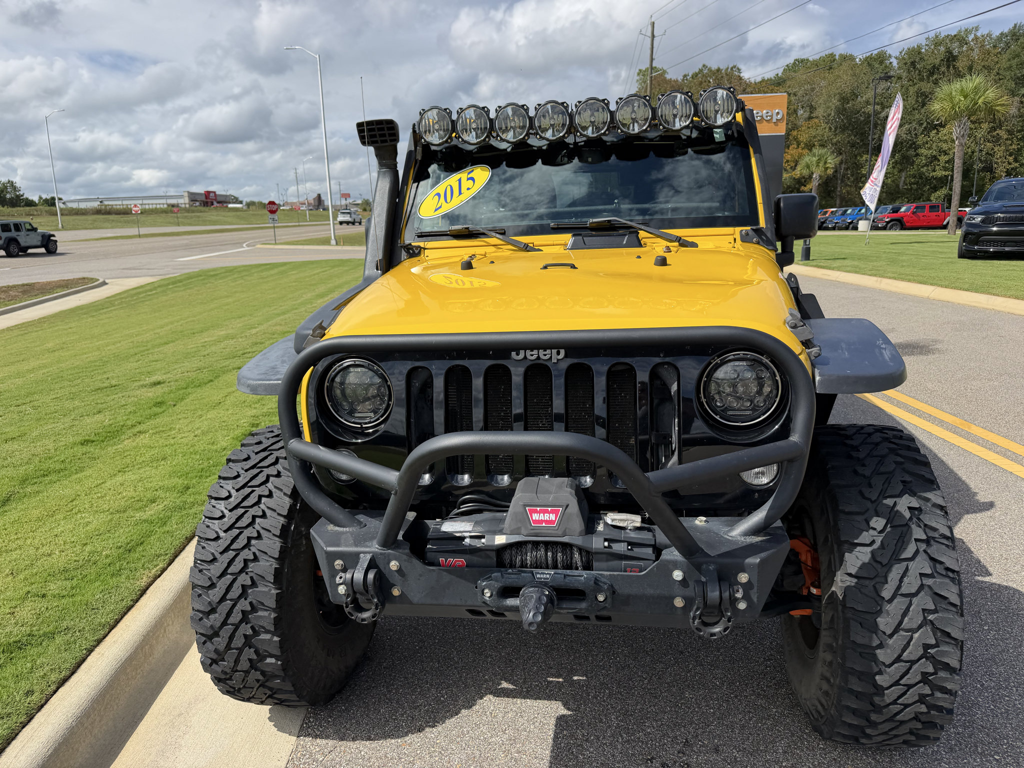 Used 2015 Jeep Wrangler Unlimited Rubicon w/ Dual Top Group AWD/4WD image 5