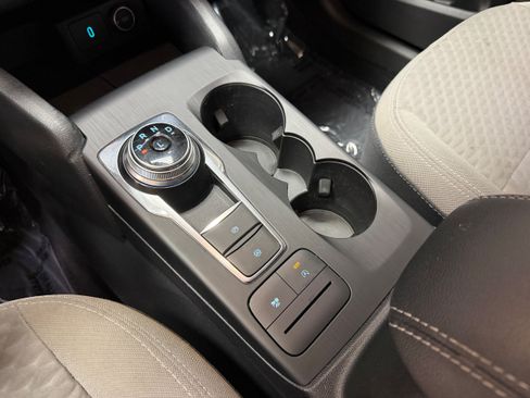 Certified 2020 Ford Escape SE AWD/4WD image 22