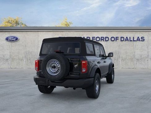 New 2025 Ford Bronco 4-Door image 8