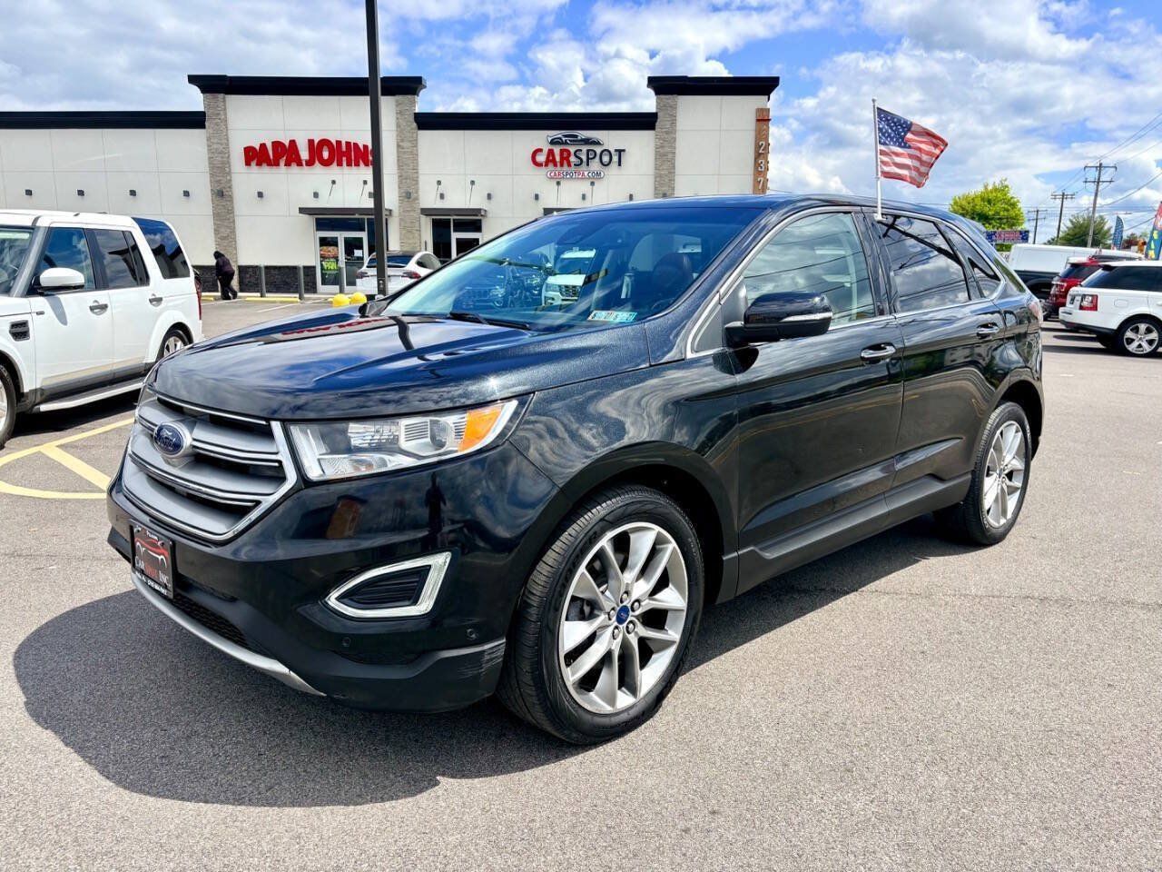 Used 2015 Ford Edge Titanium w/ Equipment Group 302A AWD/4WD image 2