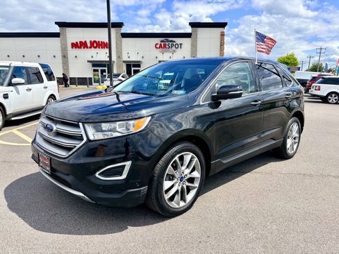 Used 2015 Ford Edge Titanium w/ Equipment Group 302A AWD/4WD image 2