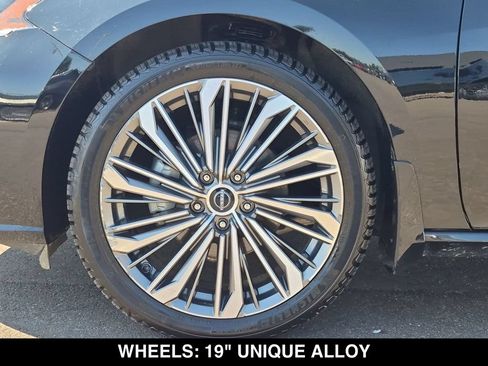 Used 2023 Nissan Altima 2.5 SL AWD/4WD image 18
