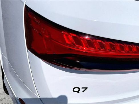 New 2026 Audi Q7 2.0T Premium AWD/4WD image 32