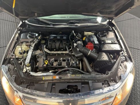 Used 2010 Ford Fusion SEL image 22