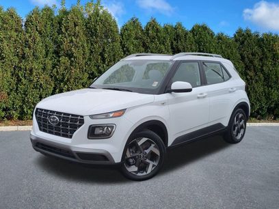 Certified 2025 Hyundai Venue SEL