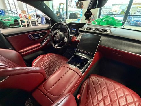 Used 2022 Mercedes-Benz S 580 S 580 4MATIC Sedan image 32