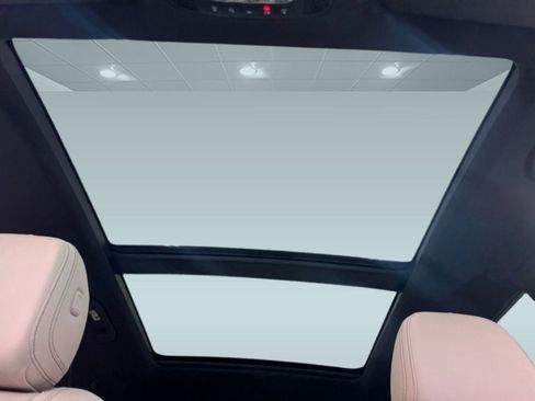 Used 2025 Mercedes-Benz GLE 450 4MATIC image 14