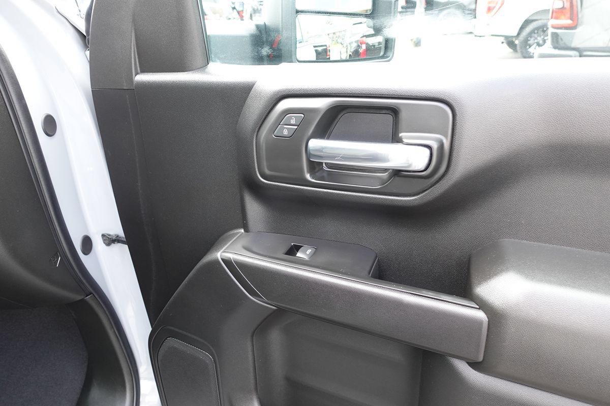 Used 2024 GMC Sierra 1500 Pro w/ Graphite Edition AWD/4WD image 32