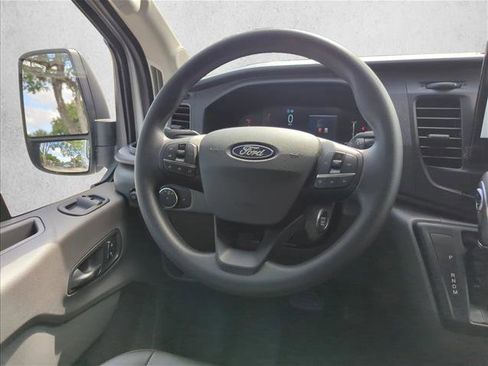 New 2026 Ford Transit 250 148 Medium Roof w/ Load Area Protection Package image 18