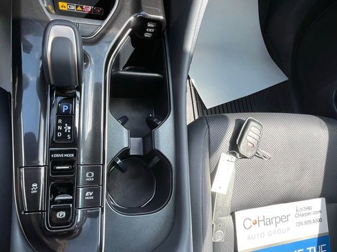 Used 2025 Toyota Crown Signia w/ Advanced Technology Package AWD/4WD image 35