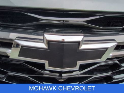 Used 2024 Chevrolet Traverse Premier w/ Redline Edition AWD/4WD image 32