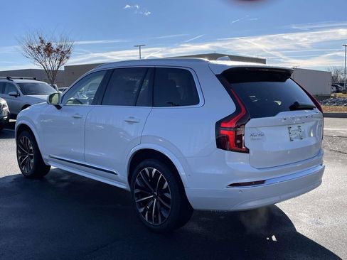 New 2026 Volvo XC90 B6 Ultra image 25