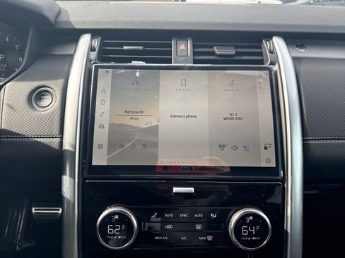 New 2026 Land Rover Discovery Limited Edition image 20