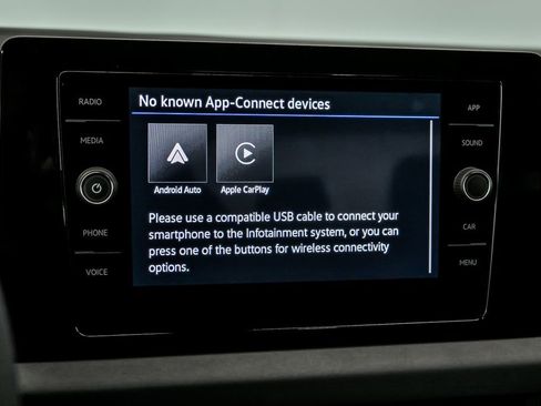 New 2026 Volkswagen Jetta SE FWD image 13