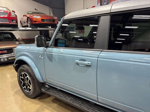 Used 2022 Ford Bronco Outer Banks image 63