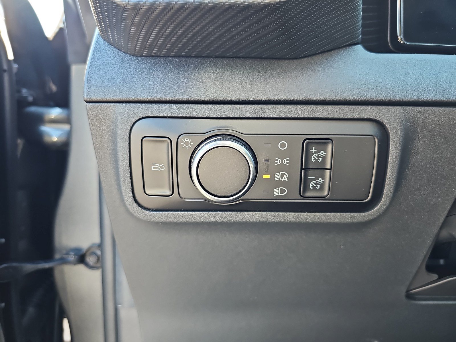 Used 2025 Ford Mustang GT RWD image 31