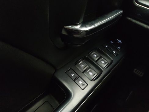 Used 2017 Chevrolet Silverado 1500 LT w/ All Star Edition image 27