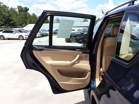 Used 2011 BMW X5 xDrive35d AWD/4WD image 30