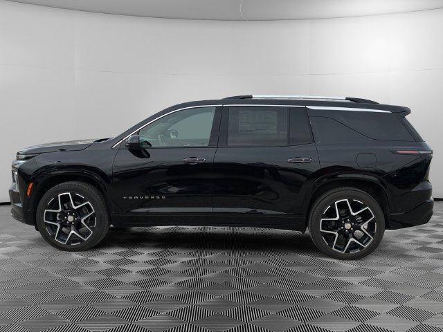 New 2026 Chevrolet Traverse High Country w/ LPO, Floor Liner Package AWD/4WD image 2