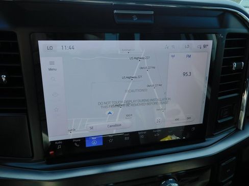 New 2026 Ford F250 Lariat w/ Black Appearance Package image 35