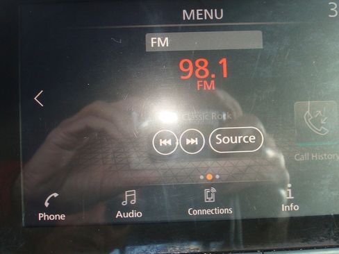 Used 2021 Nissan Titan S w/ S Utility Package image 12