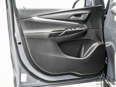 Used 2023 Chevrolet Bolt EUV LT image 42