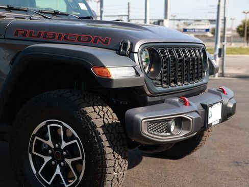 New 2026 Jeep Gladiator Rubicon AWD/4WD image 7