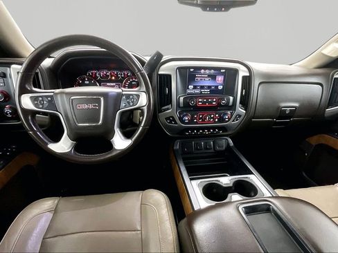 Used 2015 GMC Sierra 1500 SLT w/ Driver Alert Package AWD/4WD image 7