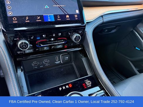Used 2023 Jeep Grand Cherokee L Summit AWD/4WD image 21