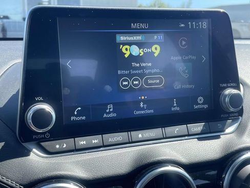 Used 2025 Nissan Sentra SV FWD image 17