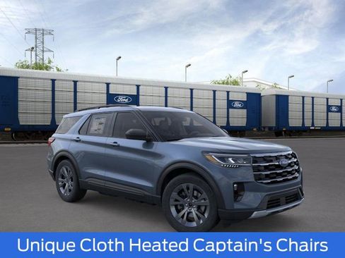New 2026 Ford Explorer Active w/ Active Comfort Package AWD/4WD image 9