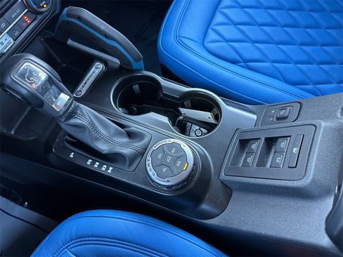 Used 2022 Ford Bronco Wildtrak image 21